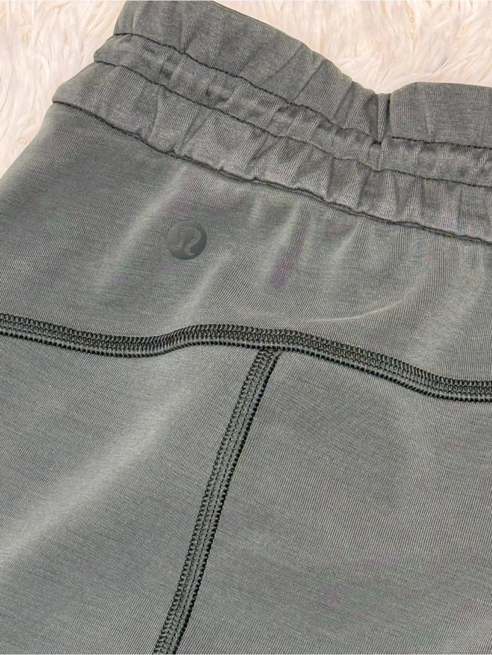 Lululemon Softstreme High Rise Short 4” Rainforest Green